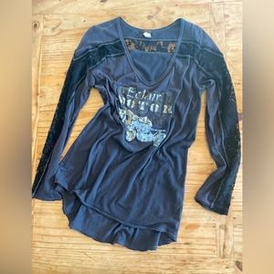 Free People Graphic Tunic Tee with Lace inserts - M